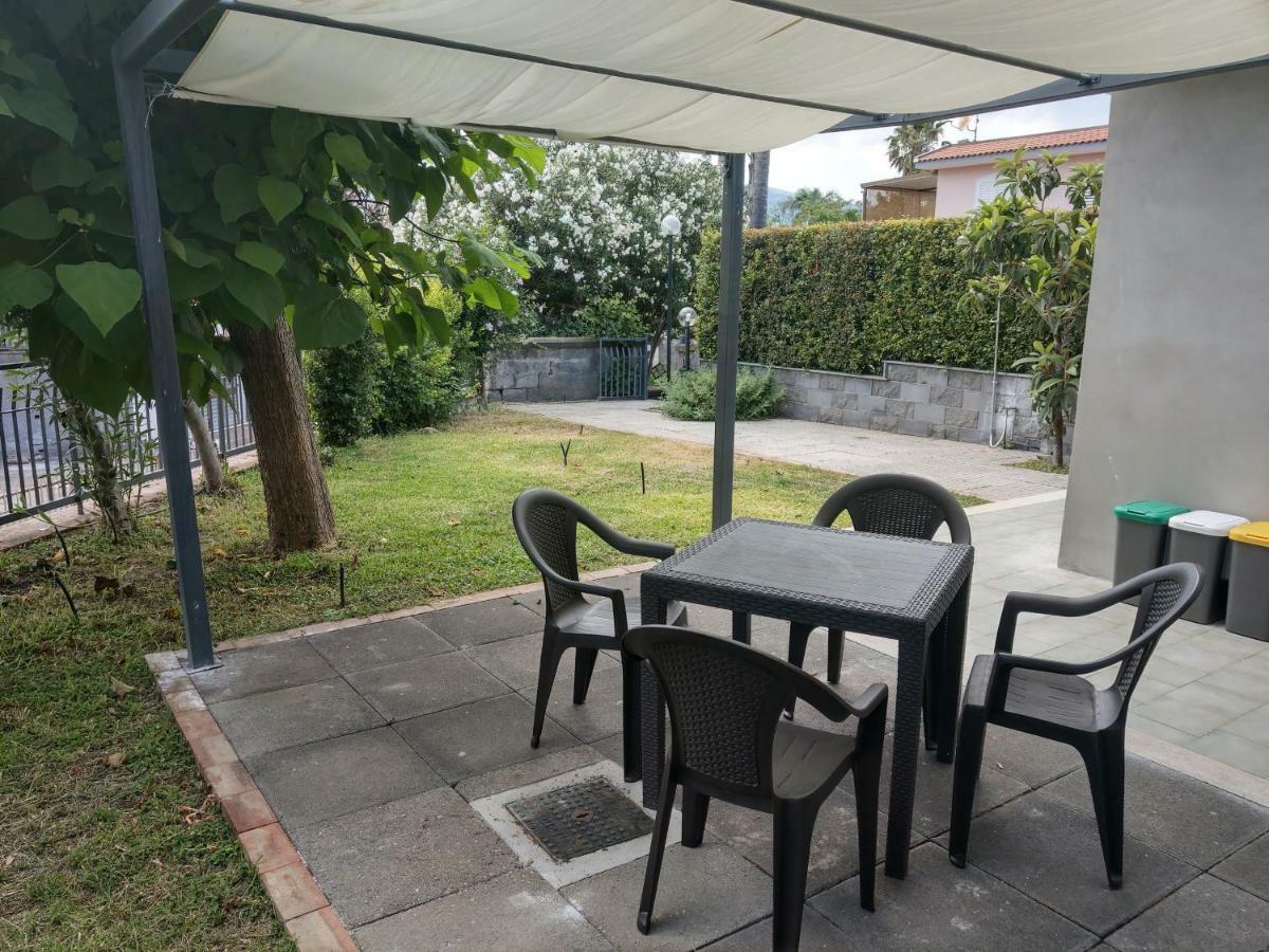 הוילה מסקלי Sicily For Rent מראה חיצוני תמונה